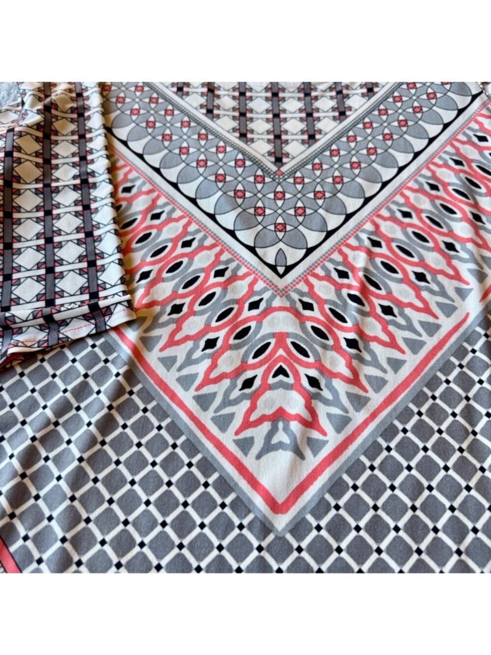 Womens Peach Grey Black Tunic Top L Alfani Geometric Print Bell Sleeve High-Low - Picture 4 of 12